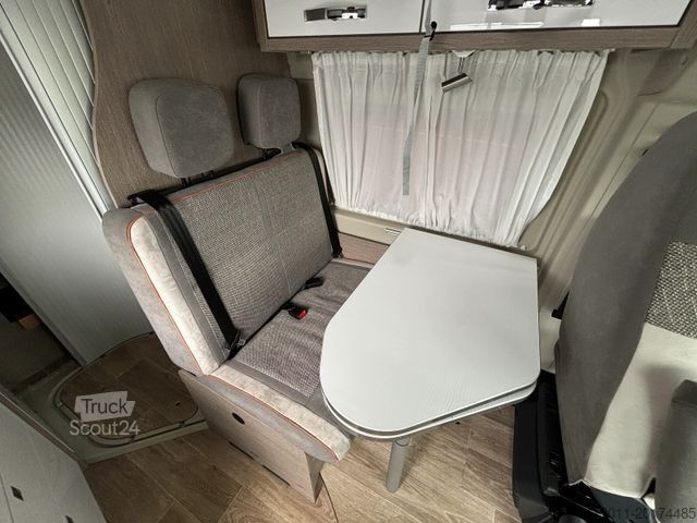 Τροχόσπιτο αυτοκινούμενο PÖSSL 2Win R Plus 165 PS Aufstelldach Markise Navi