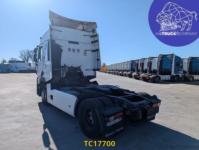 Standard-SZM Renault T 440