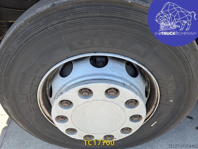 Standard-SZM Renault T 440