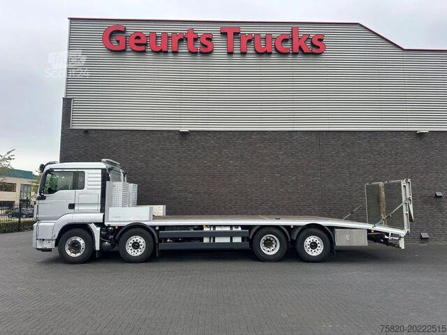 Přepravce automobilů MAN TGS 35.470 8X2 OPRIJWAGEN/MACHINE TRANSPORTER/P...