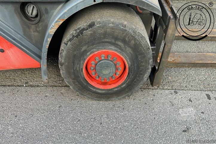 Дизельный вилочный погрузчик Linde H30D