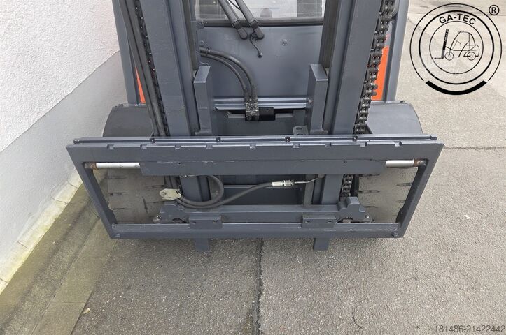 Дизельный вилочный погрузчик Linde H35D