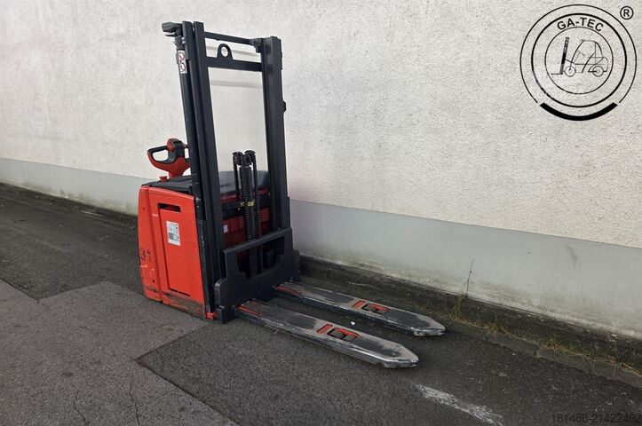 Handmatige stapelaar Linde L14
