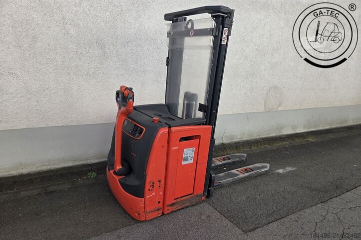 Handmatige stapelaar Linde L14