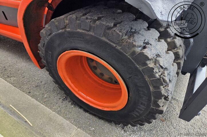 Дизельный вилочный погрузчик Linde H80D