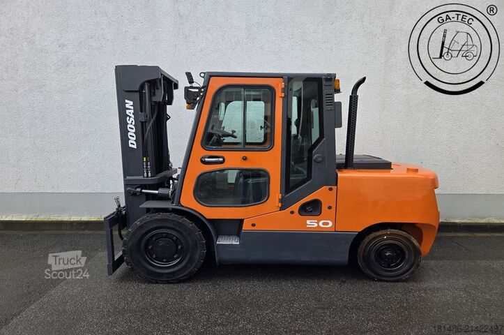Diesel forklift Doosan D50C-7
