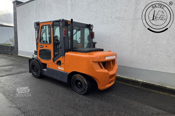 Diesel forklift Doosan D50C-7