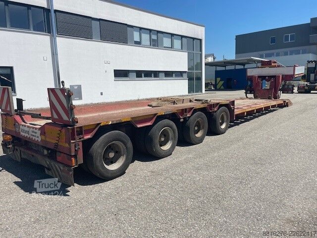 Matala puoliperävaunu rakennuskoneiden kuljetukseen Goldhofer STZ VL4 46/80A