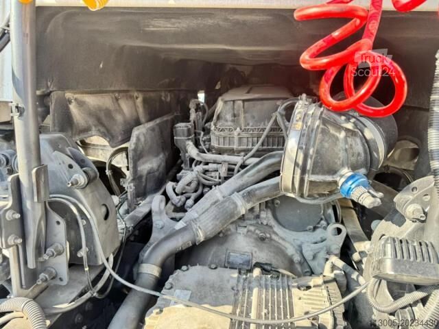 Standart çekici ünitesi Renault T 460