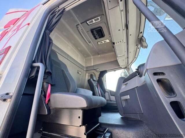 Standart çekici ünitesi Renault T 460