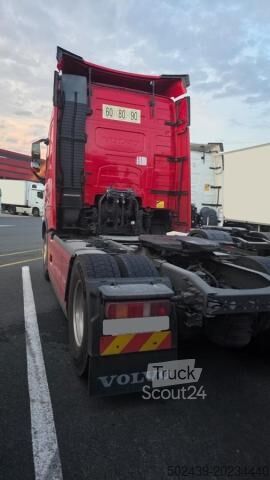 Tractor estándar Volvo FH 460