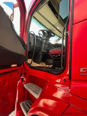 Tractor estándar Volvo FH 460