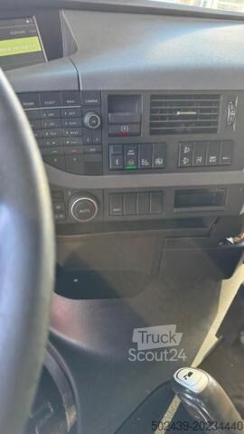 Štandardný ťahač Volvo FH 460