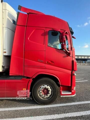 Standard SZM Volvo FH 500