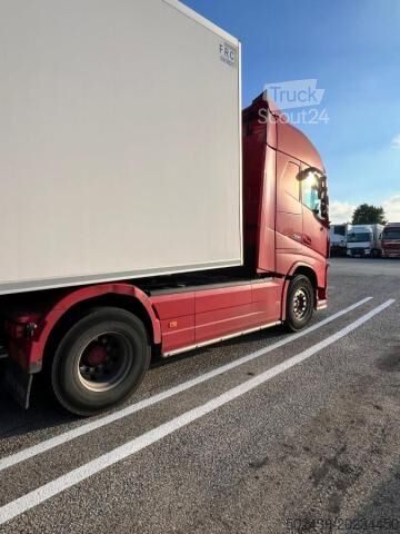 Standard trekkvogn Volvo FH 500