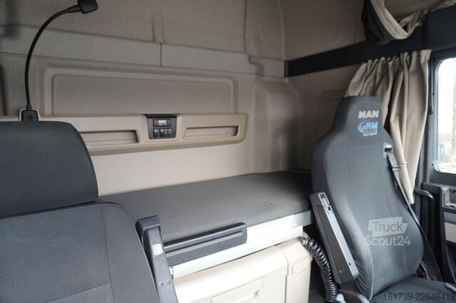 Caja MAN TGS 18.470 4X2 BL / 18 EPAL box / Sleepe