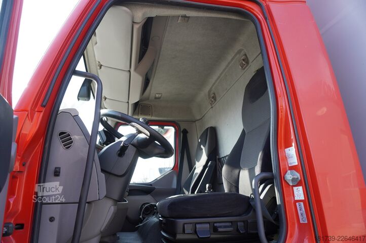 Caja DAF LF 19.320 / 22 EPAL box / 130 tho. km