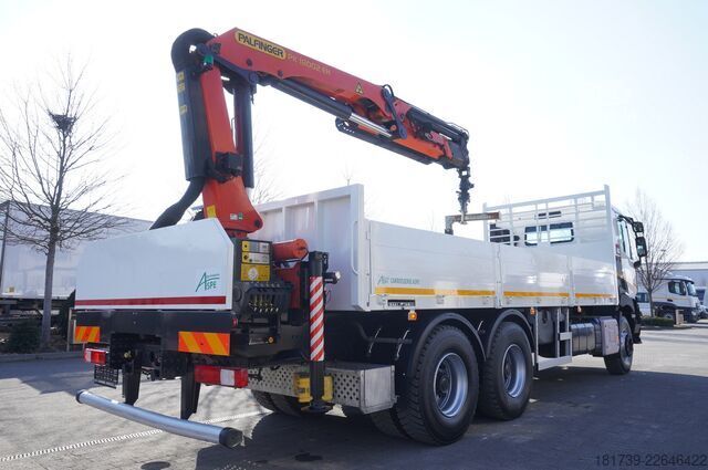 Plataforma con grúa Renault C380 / 6x4 / HDS Palfinger PK 18002-EH 6