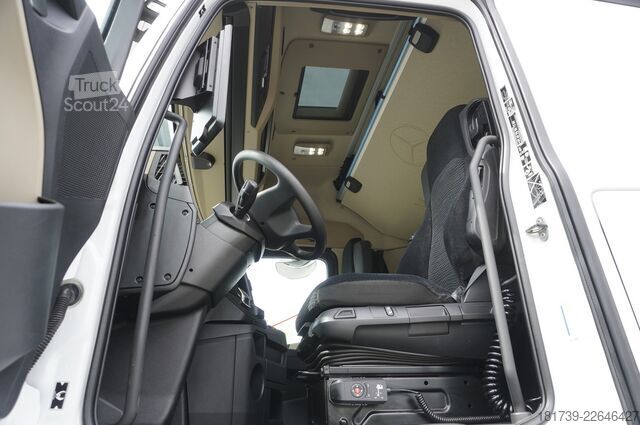 Plataforma con grúa Mercedes-Benz Actros 2545 MP5 / 90 tho. km / Palfinger
