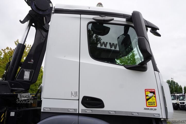 Plataforma con grúa Mercedes-Benz Arocs 1833 4x2 / 60 tho. km! / HIAB