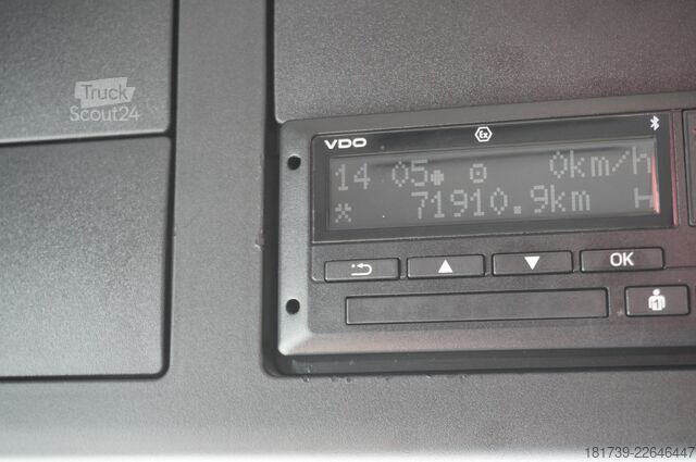 Платформа с кран Mercedes-Benz Arocs 1827 4x2 / 70 tho km!!! / Fassi