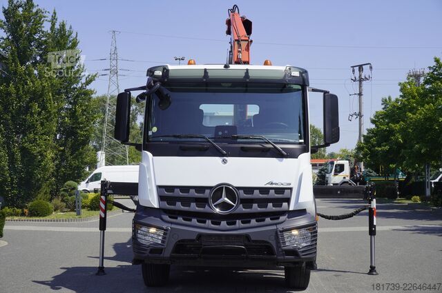 Платформа с кран Mercedes-Benz Arocs 1827 4x2 / 70 tho km!!! / Fassi