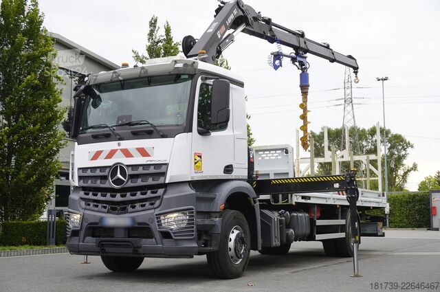 Платформа с кран Mercedes-Benz Arocs 1833 4x2 / 50 tho. km! / HIAB