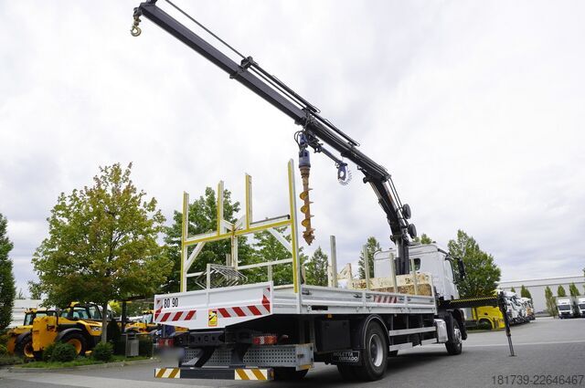 Платформа с кран Mercedes-Benz Arocs 1833 4x2 / 50 tho. km! / HIAB