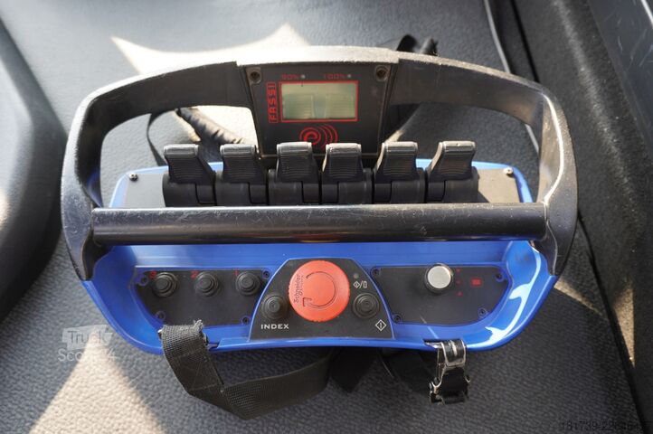 Plataforma con grúa Mercedes-Benz Arocs 2636 6x4/ Fassi F195A.0.24/ 660mth