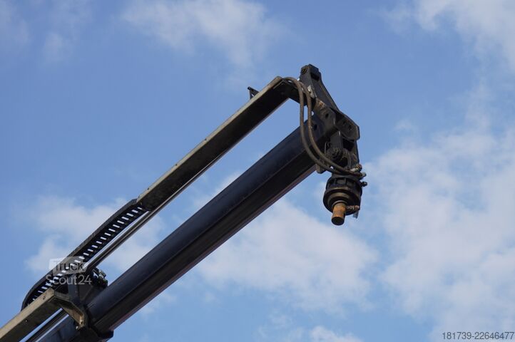 Plataforma con grúa Mercedes-Benz Arocs 2636 6x4/ Fassi F195A.0.24/ 660mth