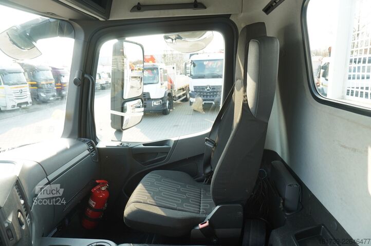 Plataforma con grúa Mercedes-Benz Arocs 2636 6x4/ Fassi F195A.0.24/ 660mth