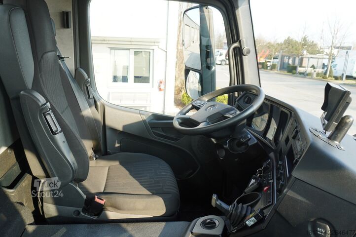 Plataforma con grúa Mercedes-Benz Arocs 2636 6x4/ Fassi F195A.0.24/ 660mth