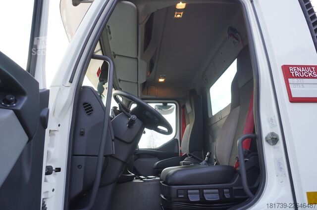 Plataforma con grúa Renault C280 DTI 8/ FASSI crane F135A.22/ 8units