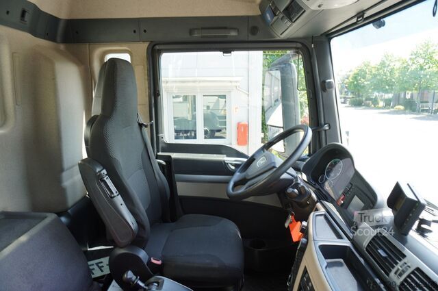 Plataforma MAN TGS 26.420 6×4 / Fassi F215A.2.24 / 6,7m