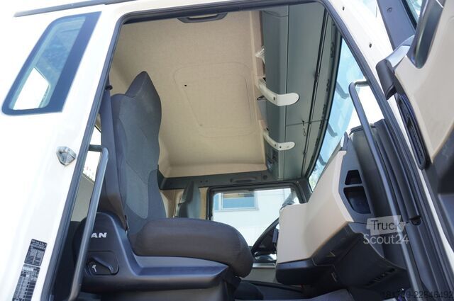 Plataforma MAN TGS 26.420 6×4 / Fassi F215A.2.24 / 6,7m