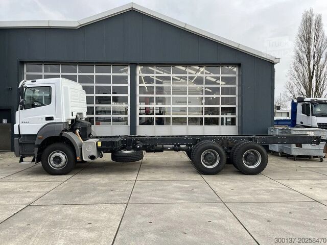 Fahrgestell mit Fahrerhaus Mercedes-Benz Axor 3344 6x4 Chassis Cabin