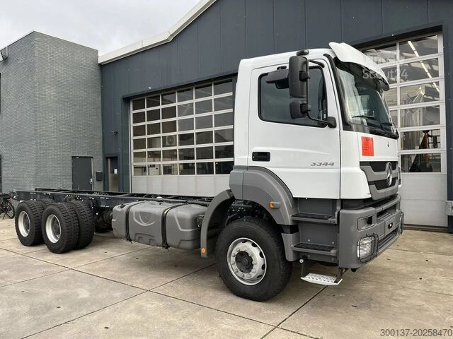 Fahrgestell mit Fahrerhaus Mercedes-Benz Axor 3344 6x4 Chassis Cabin