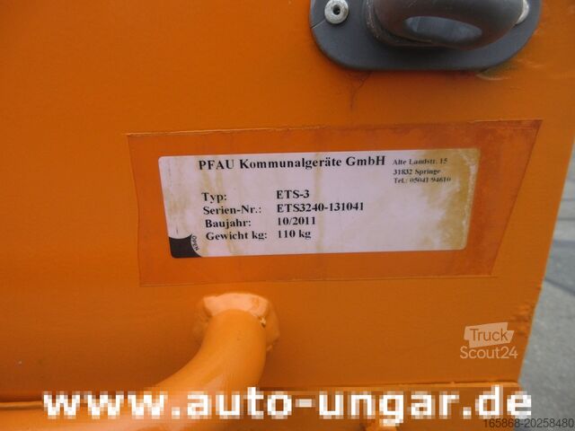 Winterdienstgerät Piaggio Porter S90 Kipper 4x4 Winterdienst Pflug