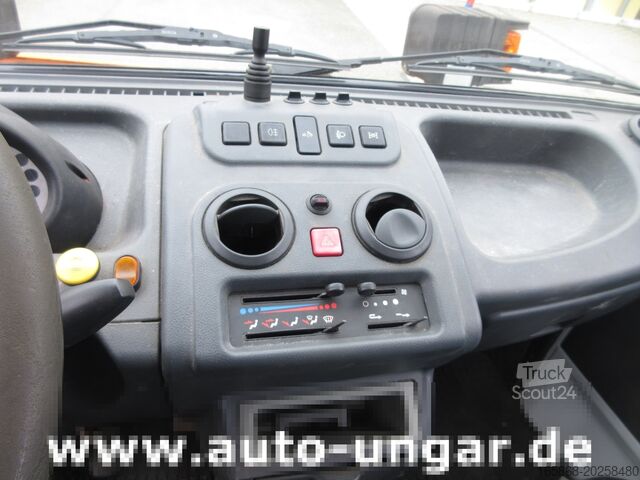 Winterdienstgerät Piaggio Porter S90 Kipper 4x4 Winterdienst Pflug