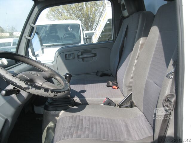 CAISSON AVEC BÂCHE (BÂCHÉ) NISSAN CABSTAR35.13