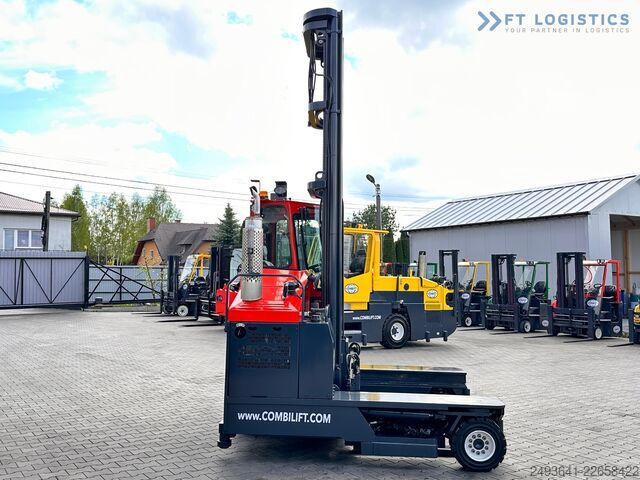 Četrvirzienu iekrāvēja kravas automašīna Combilift C4000 / GAS / TRIPLEX / 9300MM /LIKE NEW