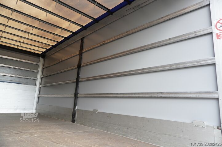 Burtofiranka Renault Midlum 12.240 / dropside / 260 tho.km