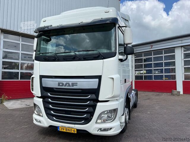 Padrão-SZM DAF XF 460 FT