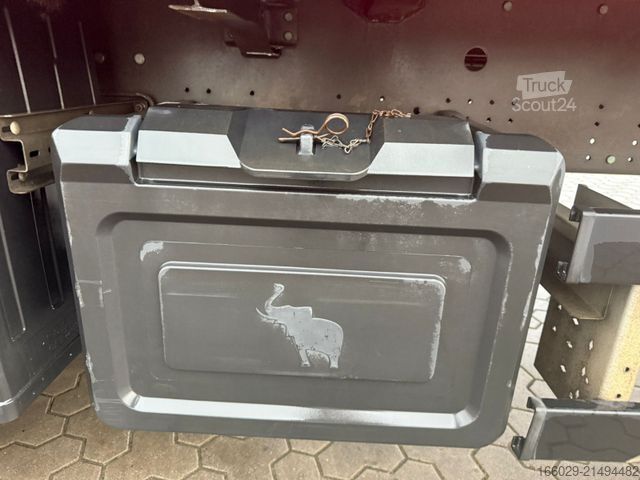 Открытый полуприцеп с тентом SCHMITZ CARGOBULL SCB Speed Curtainsider Top Zustand