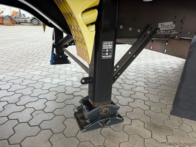 Открытый полуприцеп с тентом SCHMITZ CARGOBULL SCB Speed Curtainsider Top Zustand