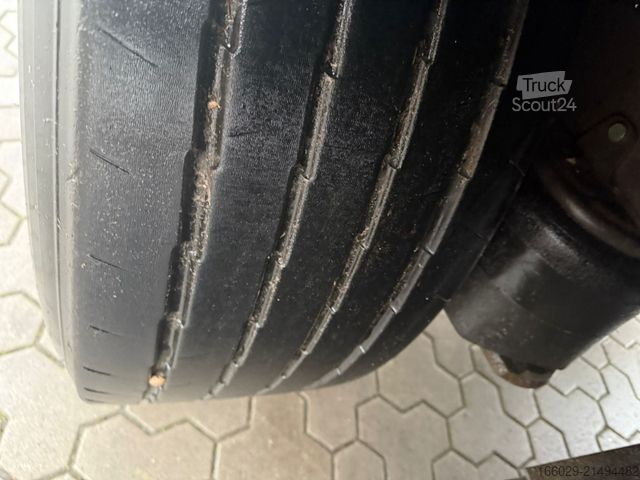 Открытый полуприцеп с тентом SCHMITZ CARGOBULL SCB Speed Curtainsider Top Zustand