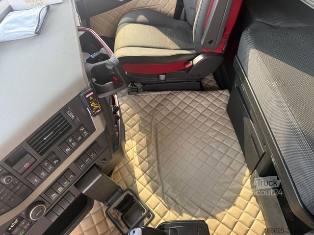 Бортовой грузовик VOLVO FH 500 6x2 Container Pritsche Fassi F455 Kran