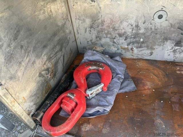 Кран-манипулятор на шасси грузовика VOLVO FH 500 6x2 Container Pritsche Fassi F455 Kran