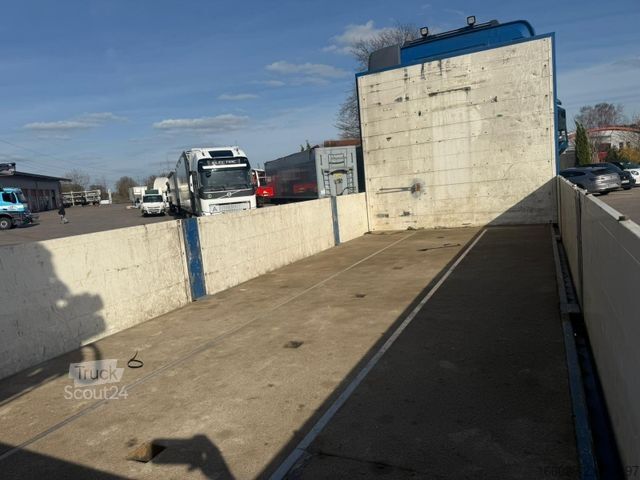 Кран-манипулятор на шасси грузовика VOLVO FH 500 6x2 Container Pritsche Fassi F455 Kran