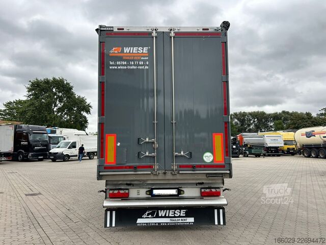 Semirreboque com piso móvel KRAKER CF-Z Schubboden 92m³ 10mm Boden Sehr sauber